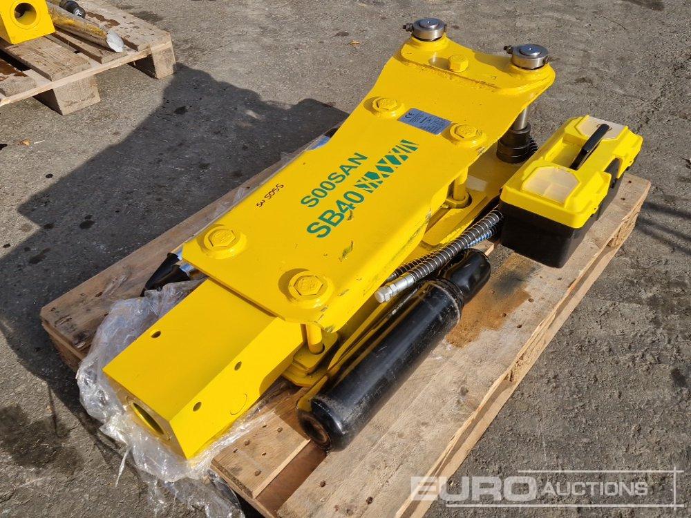 Unused Soosan SB40 - Hydraulic hammer: picture 3 Unused Soosan SB40 - Hydraulic hammer: picture 3
