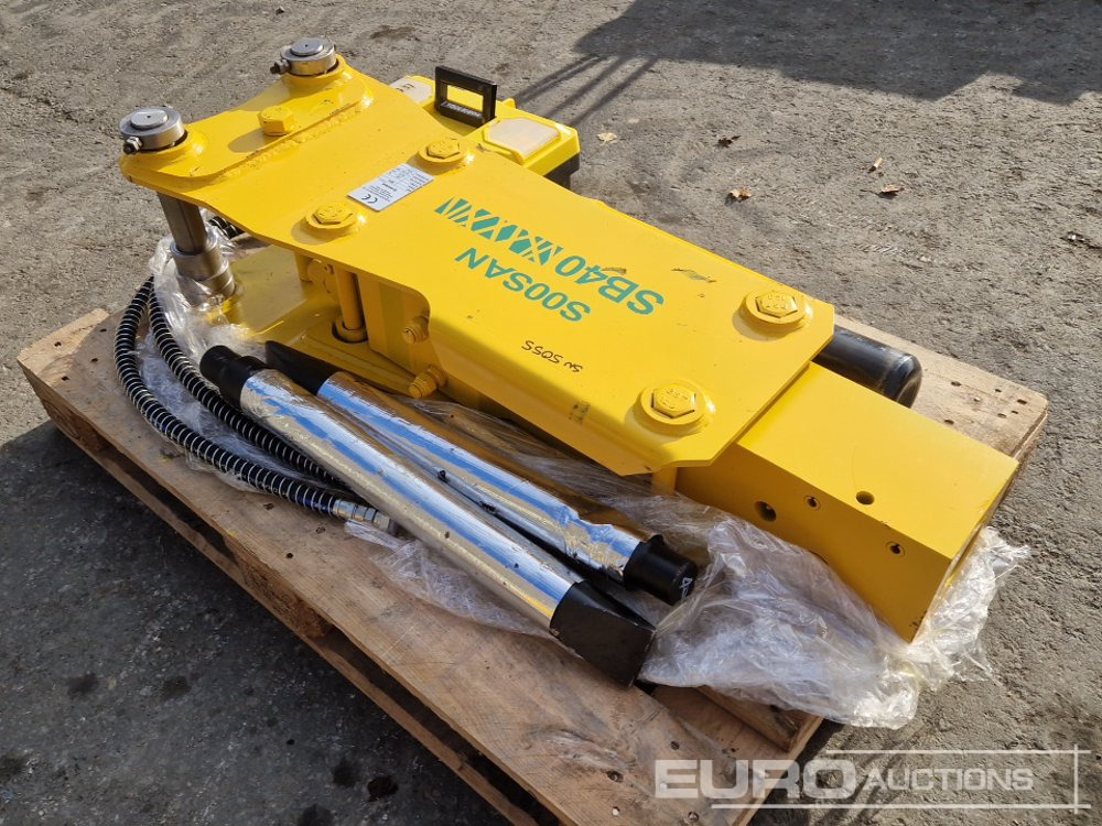 Unused Soosan SB40 - Hydraulic hammer: picture 2 Unused Soosan SB40 - Hydraulic hammer: picture 2