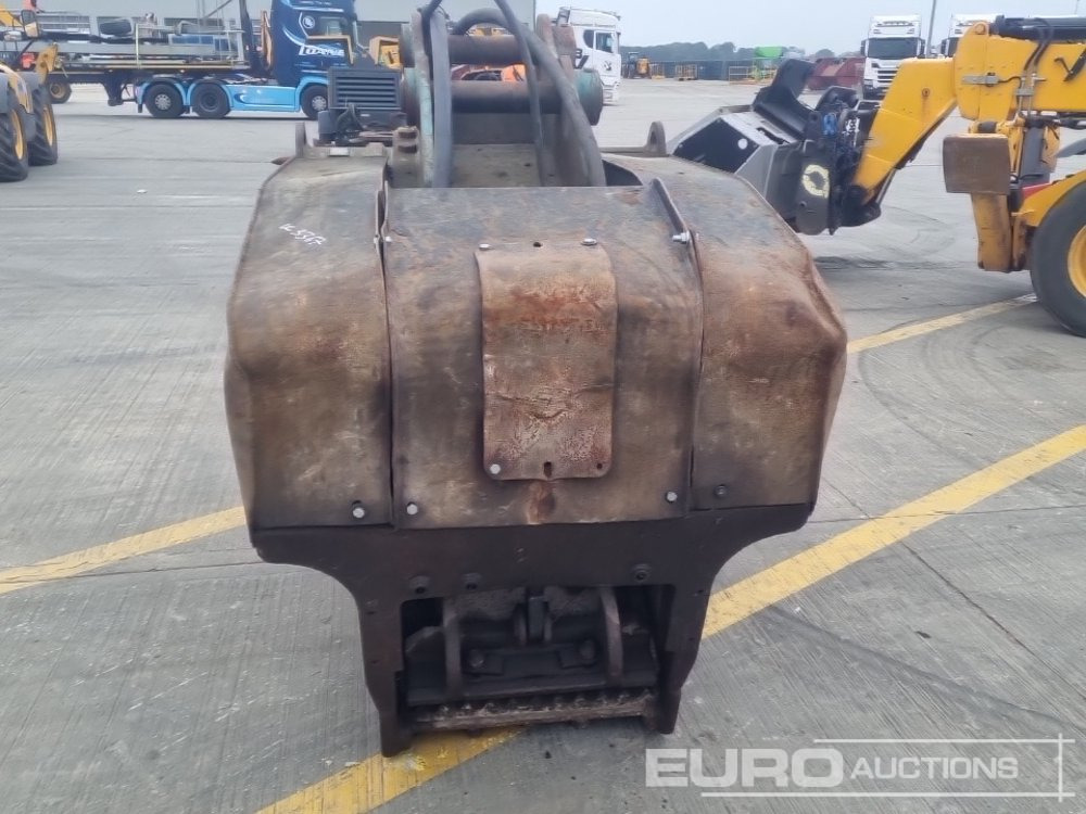 VTN FB250 - Bucket: picture 4 VTN FB250 - Bucket: picture 4