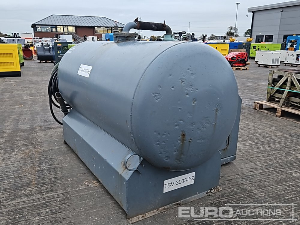 Vacuum Tanker, Yamar Engine - Storage tank: picture 5 Vacuum Tanker, Yamar Engine - Storage tank: picture 5