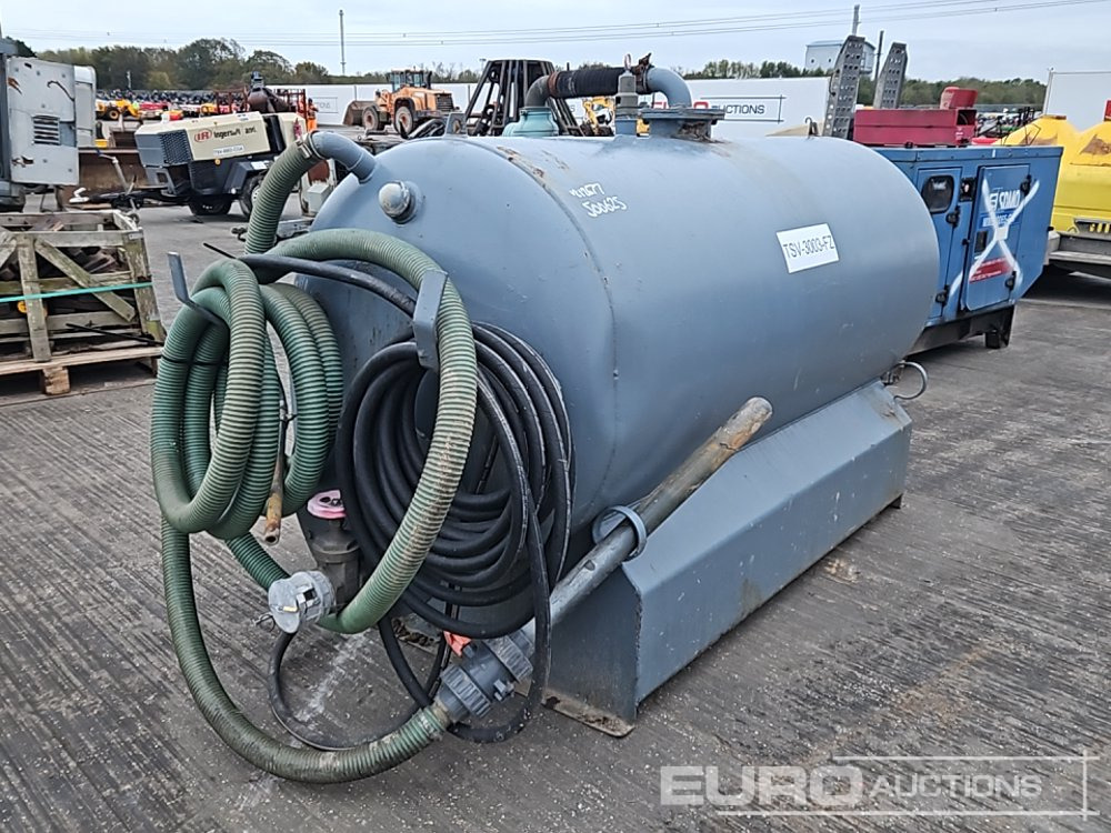 Vacuum Tanker, Yamar Engine - Storage tank: picture 3 Vacuum Tanker, Yamar Engine - Storage tank: picture 3
