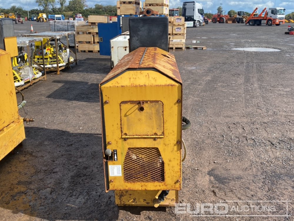 Vermeer DT750 Hydraulic Power Pack, Kubota Engine - Construction equipment: picture 4 Vermeer DT750 Hydraulic Power Pack, Kubota Engine - Construction equipment: picture 4