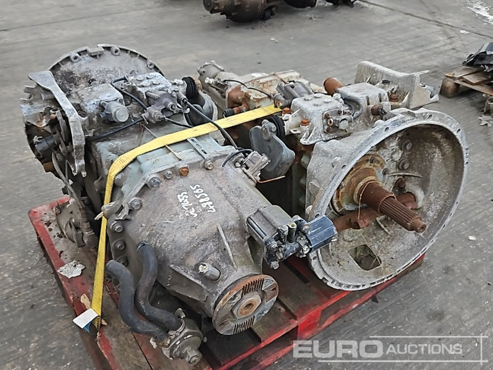 Volvo Transmission (2 of) - Engine: picture 3 Volvo Transmission (2 of) - Engine: picture 3