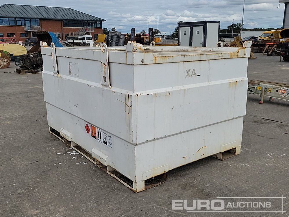 Western 3000 Litre Static Bunded Fuel Bowser - Storage tank: picture 3 Western 3000 Litre Static Bunded Fuel Bowser - Storage tank: picture 3