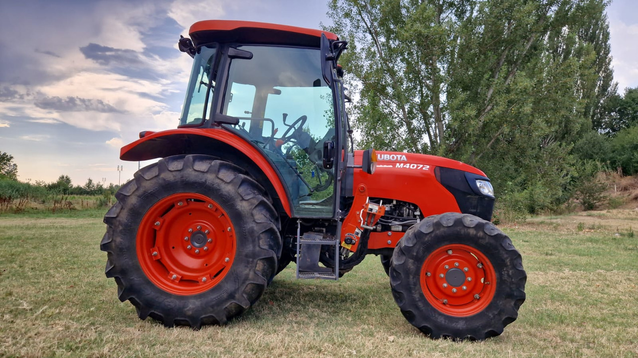 Trattore usato Kubota M4072 - Farm tractor: picture 2 Trattore usato Kubota M4072 - Farm tractor: picture 2
