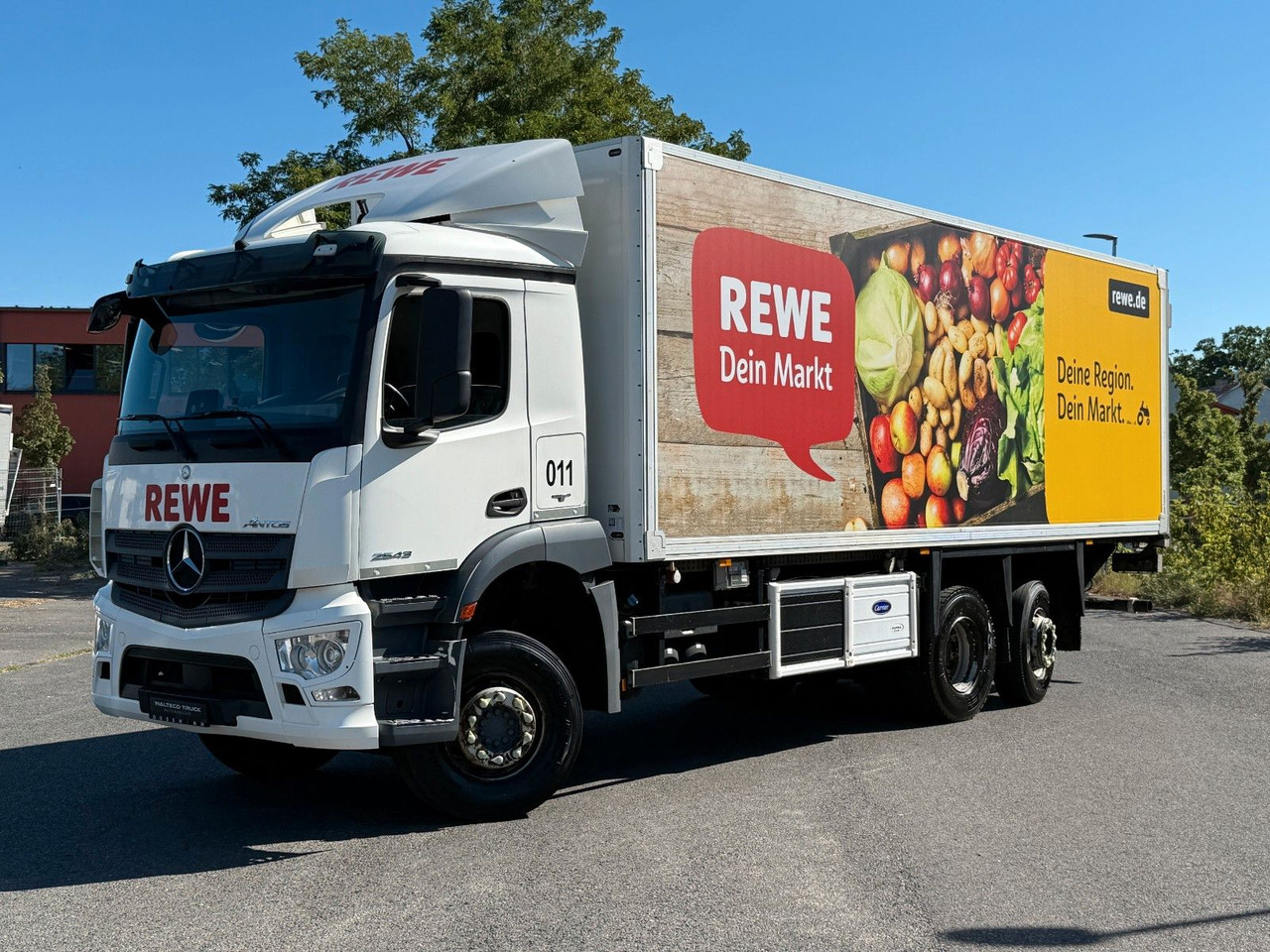Mercedes-Benz Antos 2543 Kühler/Liftachse/8m/Ladebord/Retarder - Refrigerator truck: picture 2 Mercedes-Benz Antos 2543 Kühler/Liftachse/8m/Ladebord/Retarder - Refrigerator truck: picture 2