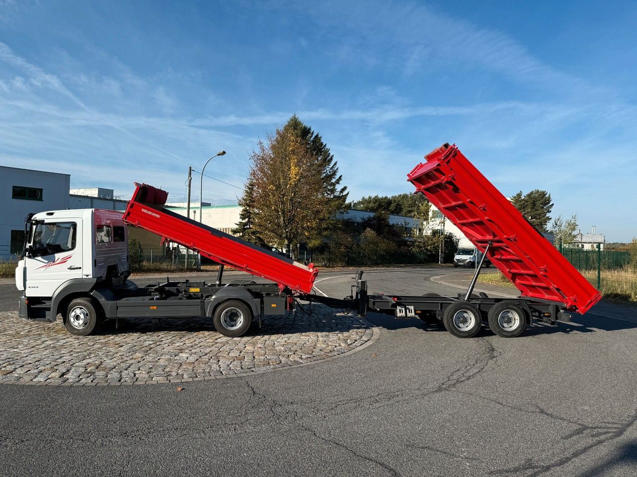 Mercedes-Benz Atego 1023 + Anhänger Dreiseitenkipper - Tipper: picture 2 Mercedes-Benz Atego 1023 + Anhänger Dreiseitenkipper - Tipper: picture 2