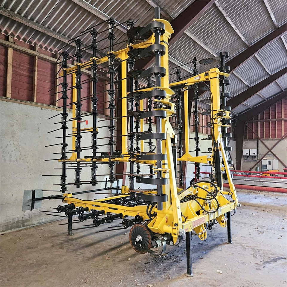 ABC PN9000 - Hay and forage equipment: picture 1 ABC PN9000 - Hay and forage equipment: picture 1