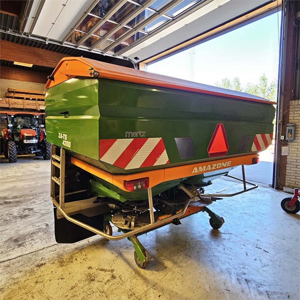 Amazone ZA-TS 4200 - Fertilizing equipment: picture 5 Amazone ZA-TS 4200 - Fertilizing equipment: picture 5