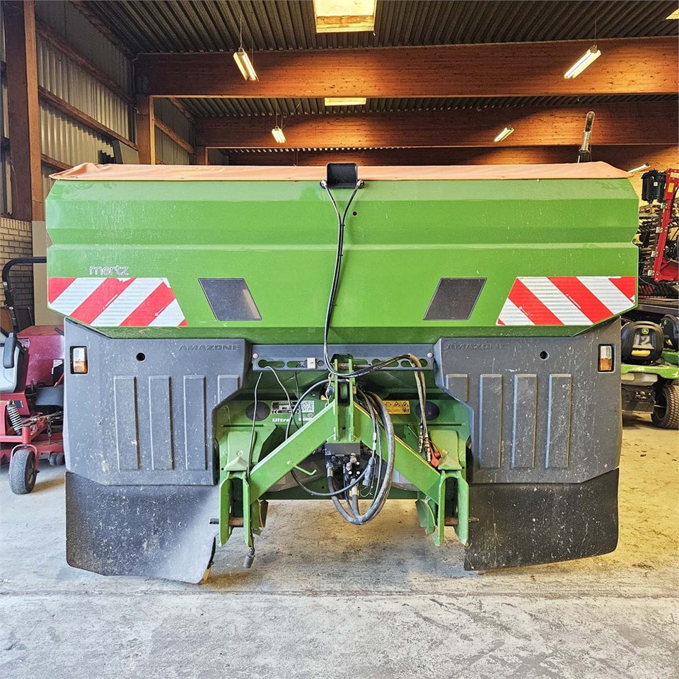 Amazone ZA-TS 4200 - Fertilizing equipment: picture 3 Amazone ZA-TS 4200 - Fertilizing equipment: picture 3