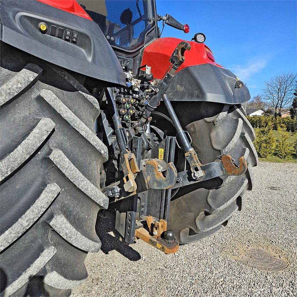 Farm tractor Case Optum 300 CVX: picture 31