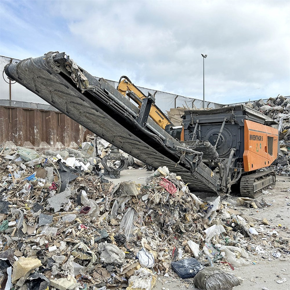 Doppstadt Inventhor 6 - Industrial waste shredder: picture 5 Doppstadt Inventhor 6 - Industrial waste shredder: picture 5