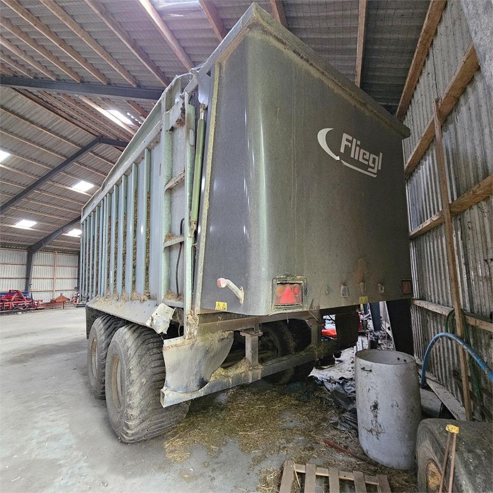 Fliegl Gigant ASW 268 - Farm trailer: picture 3 Fliegl Gigant ASW 268 - Farm trailer: picture 3