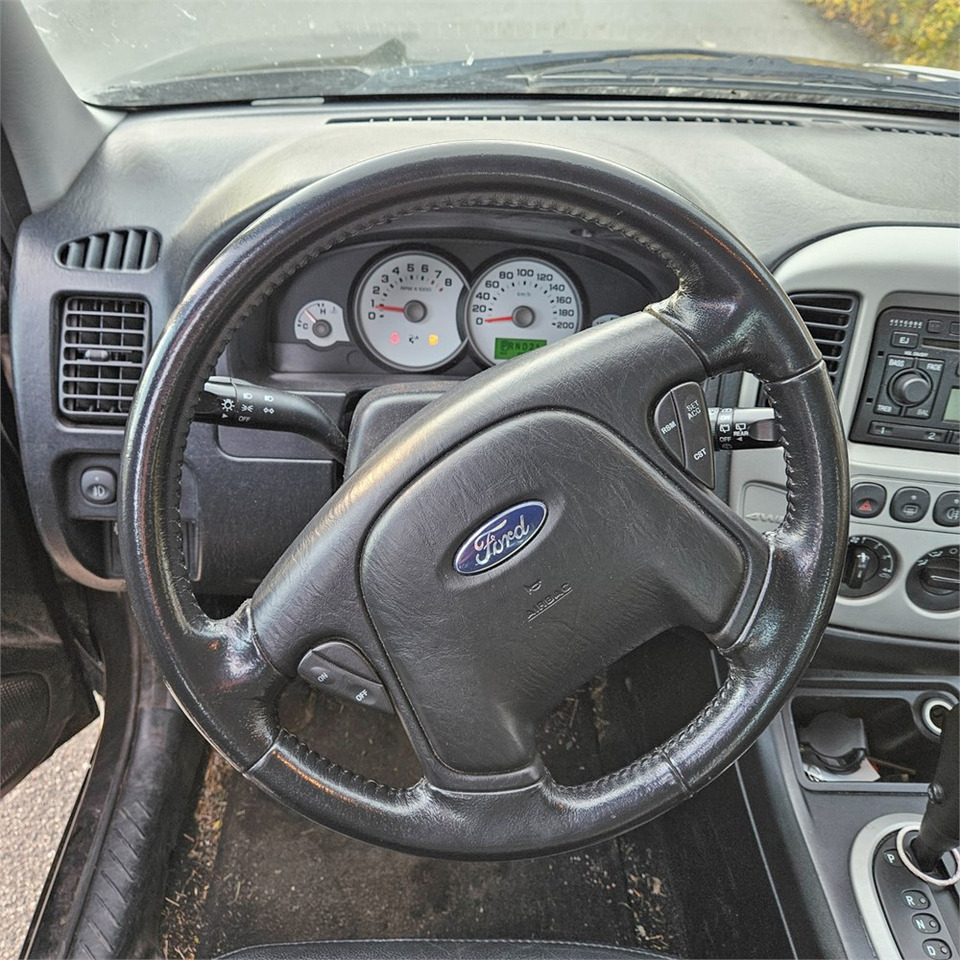 SUV Ford Maverick 3,0 XLT: picture 15 SUV Ford Maverick 3,0 XLT: picture 15