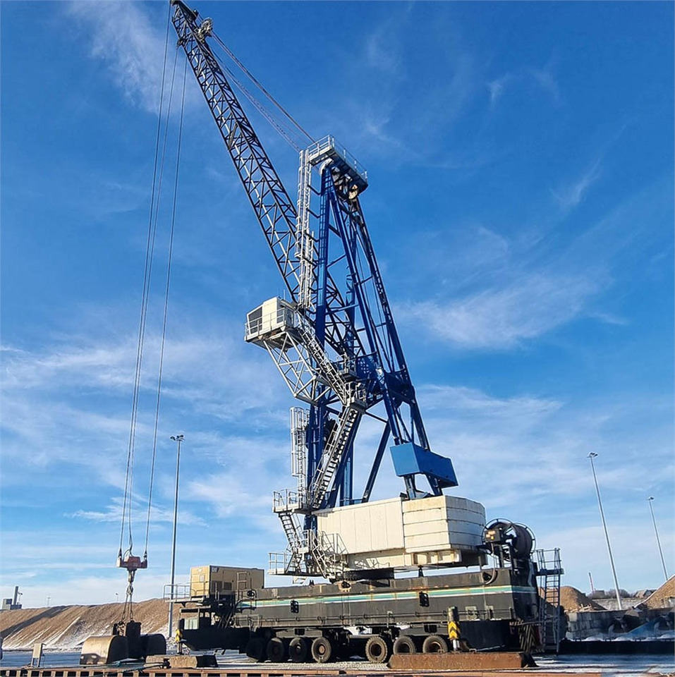 Gottwald HMK 360 E - Tower crane: picture 1 Gottwald HMK 360 E - Tower crane: picture 1