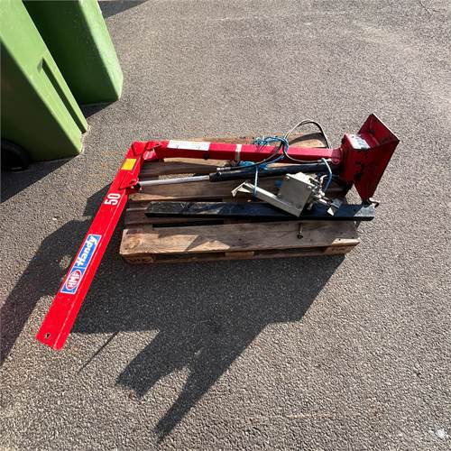 HMF Handy 52 TM - Dropside/ Flatbed truck: picture 3 HMF Handy 52 TM - Dropside/ Flatbed truck: picture 3