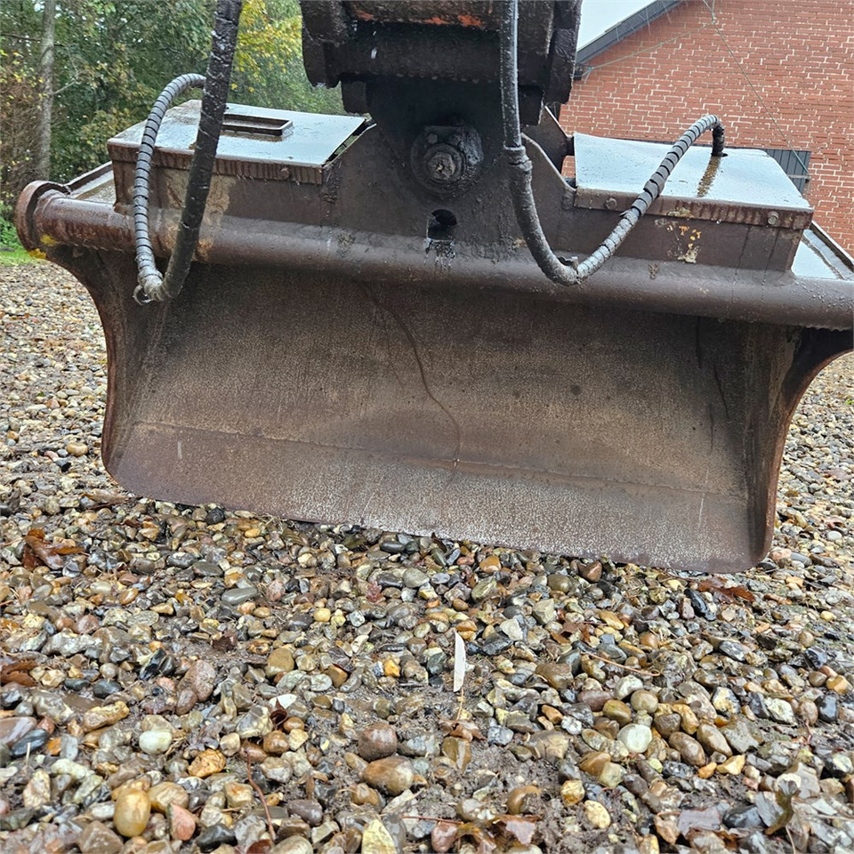 Mini excavator Hitachi FH50 U: picture 21