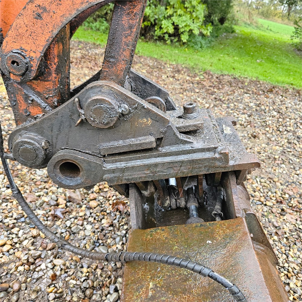 Mini excavator Hitachi FH50 U: picture 19