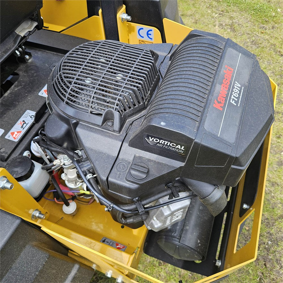 Garden mower Hustler Fasttrack 54": picture 17