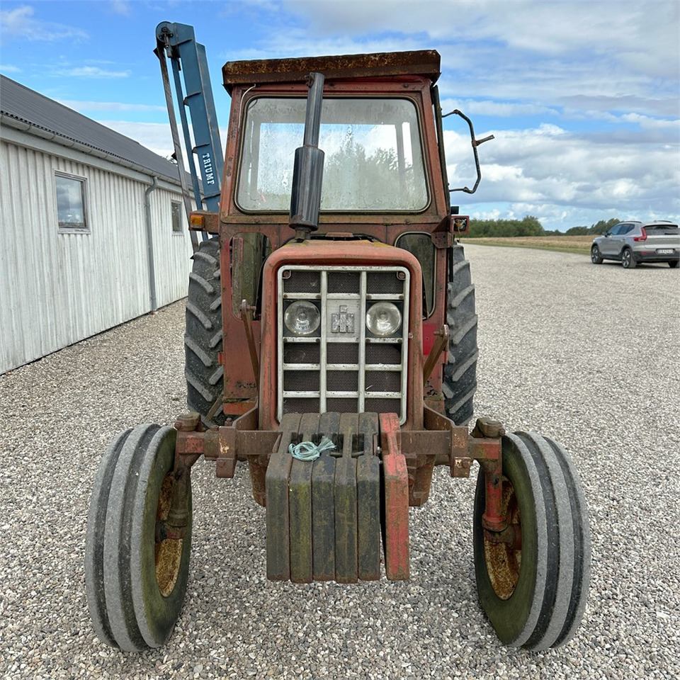Farm tractor International IH 474: picture 13 Farm tractor International IH 474: picture 13