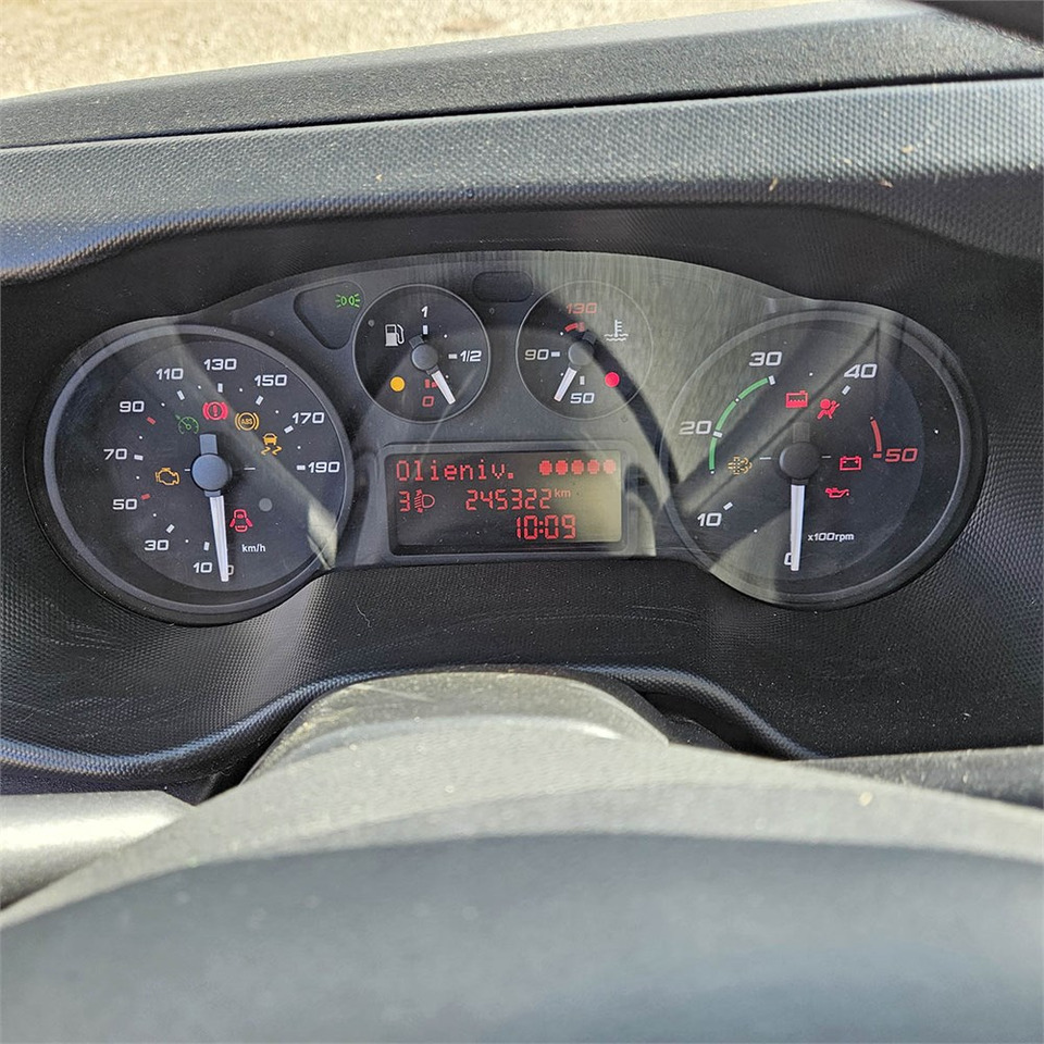 Panel van Iveco Daily 50-170: picture 18
