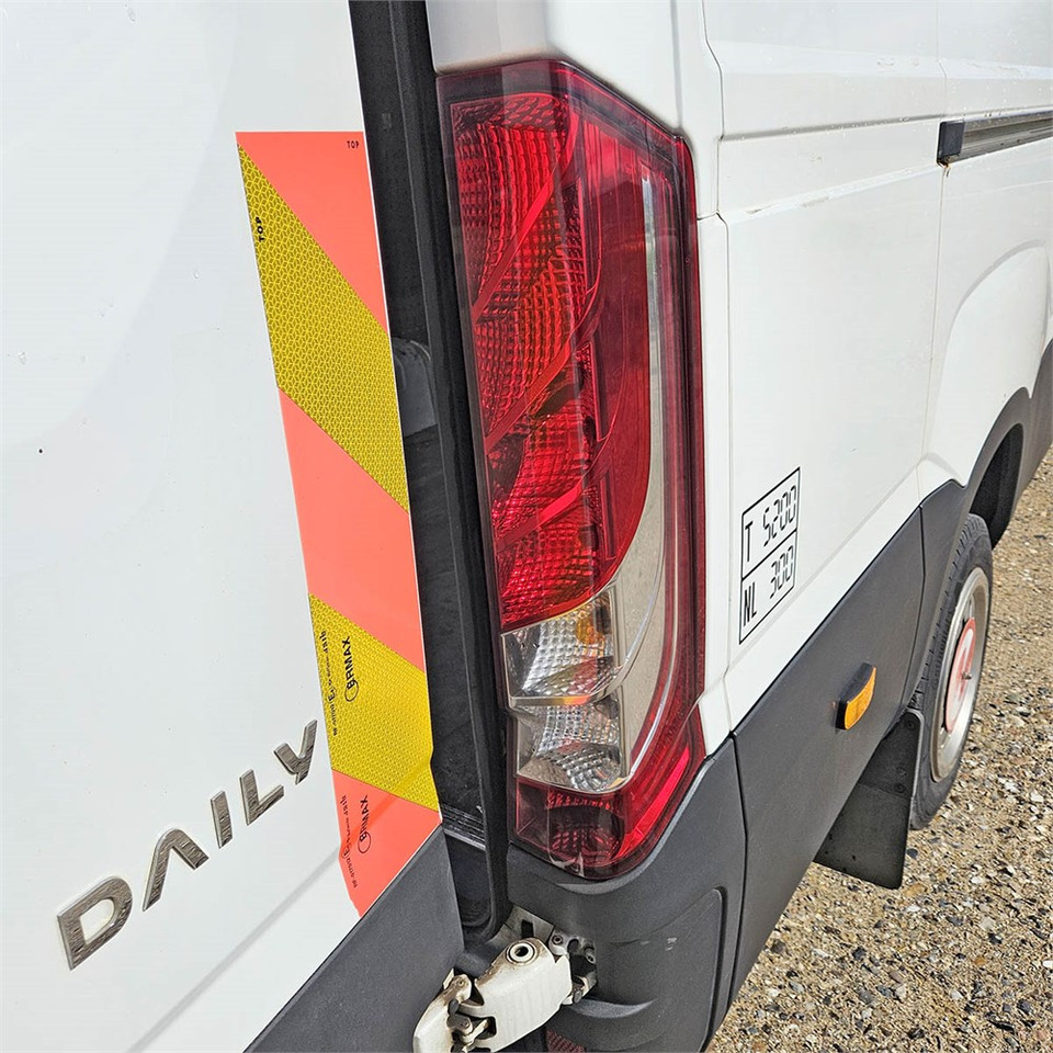 Panel van Iveco Daily 50-170: picture 35