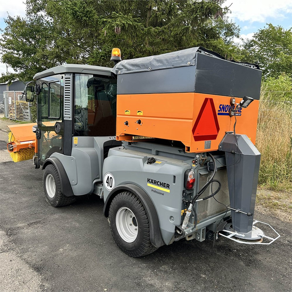 Kärcher MC130 - Road sweeper: picture 5 Kärcher MC130 - Road sweeper: picture 5