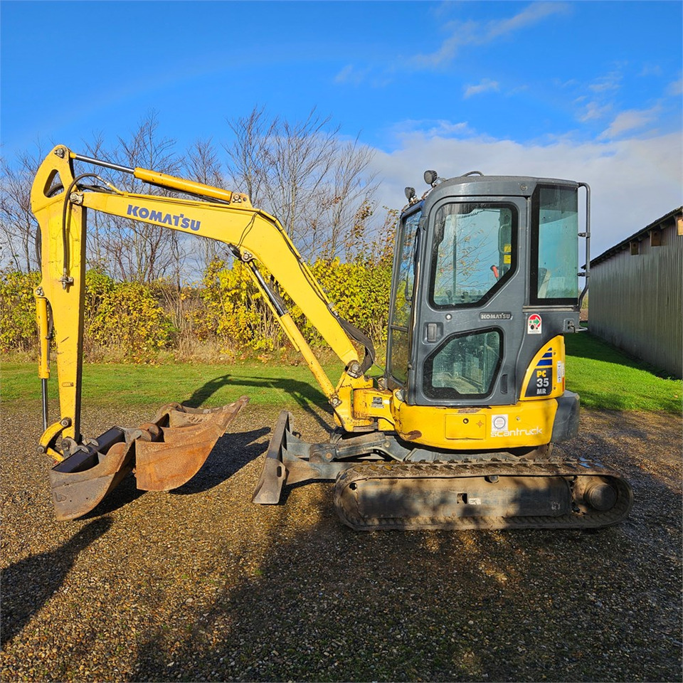 Komatsu PC35MR-3 - Mini excavator: picture 3 Komatsu PC35MR-3 - Mini excavator: picture 3