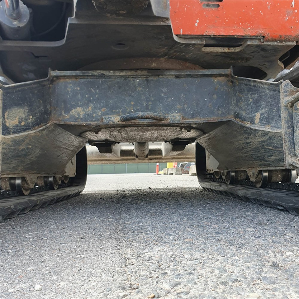 Mini excavator Kubota KX61-3: picture 23