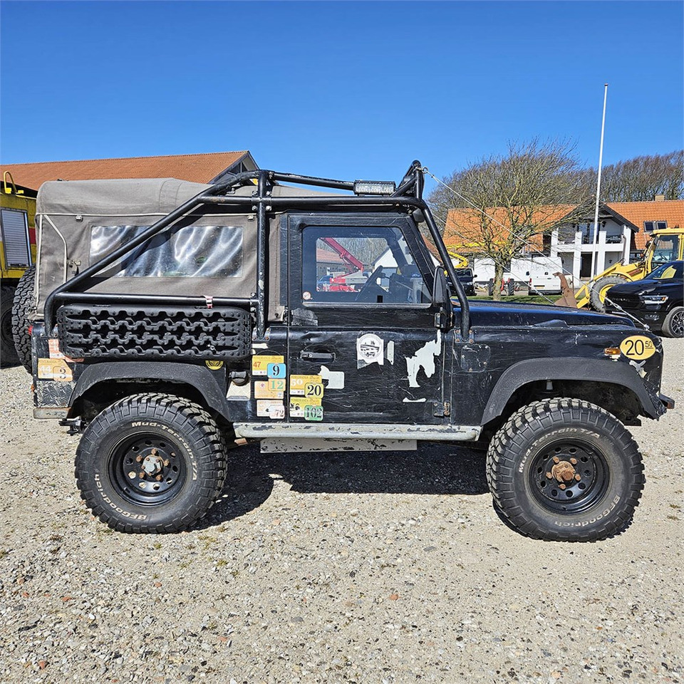 Land Rover Defender 90 - Car: picture 3 Land Rover Defender 90 - Car: picture 3