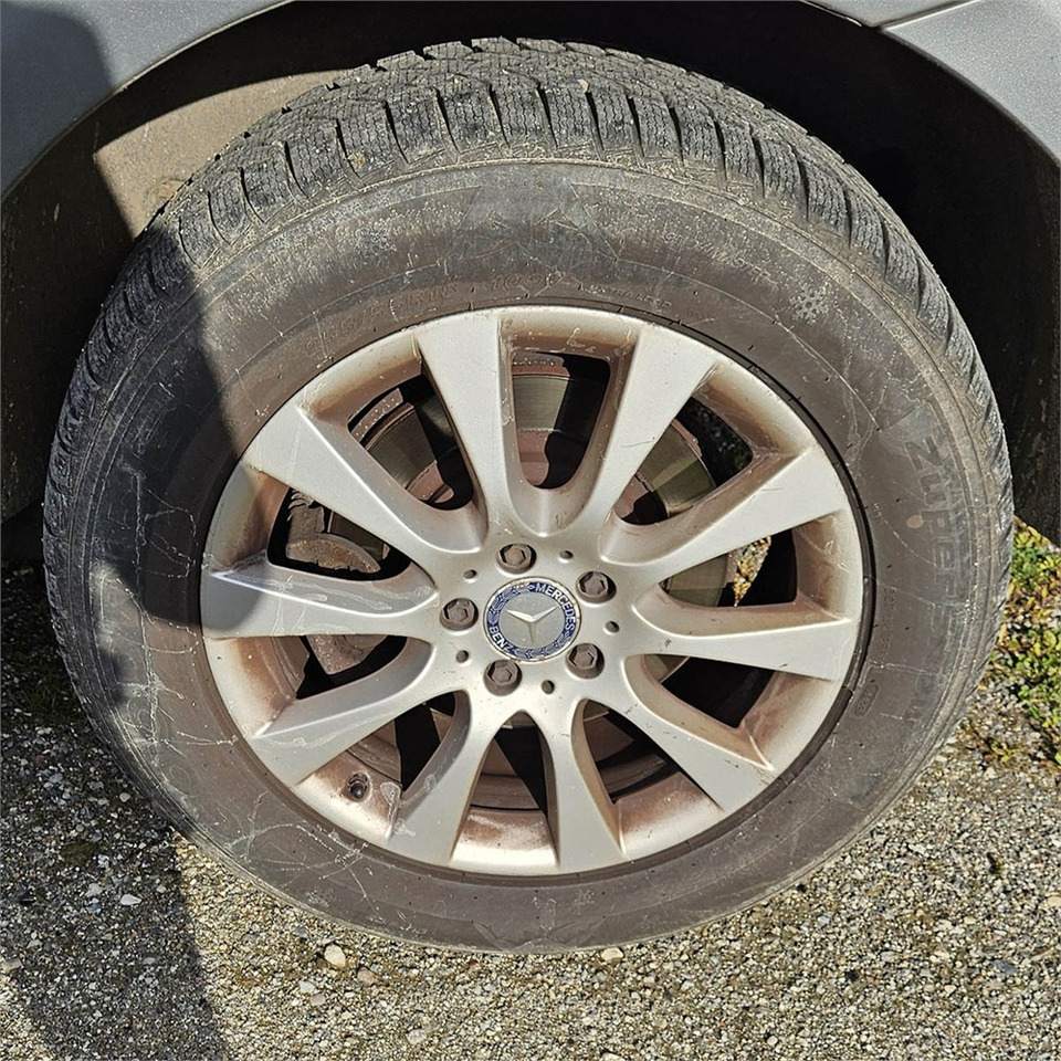Car Mercedes GLE 350 4matic: picture 32