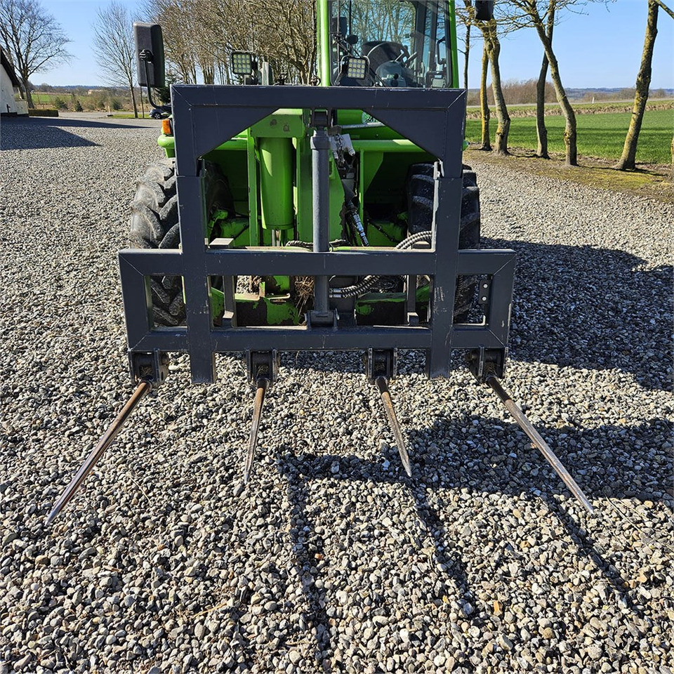 Telescopic handler Merlo TURBO FARMER P40.7CS: picture 23