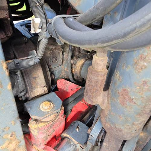 Truck mounted forklift Moffett M4 25.3: picture 32 Truck mounted forklift Moffett M4 25.3: picture 32