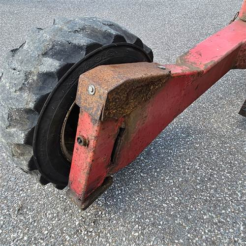 Truck mounted forklift Moffett M4 25.3: picture 39 Truck mounted forklift Moffett M4 25.3: picture 39