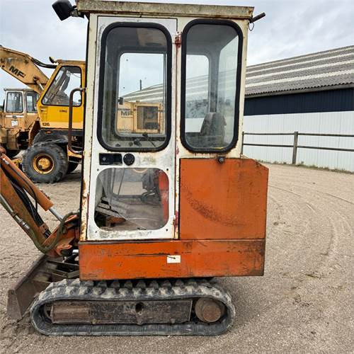 Mini excavator Schaeff HR 02: picture 21 Mini excavator Schaeff HR 02: picture 21