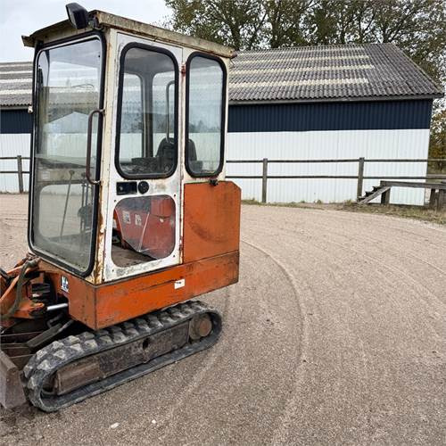 Mini excavator Schaeff HR 02: picture 6 Mini excavator Schaeff HR 02: picture 6