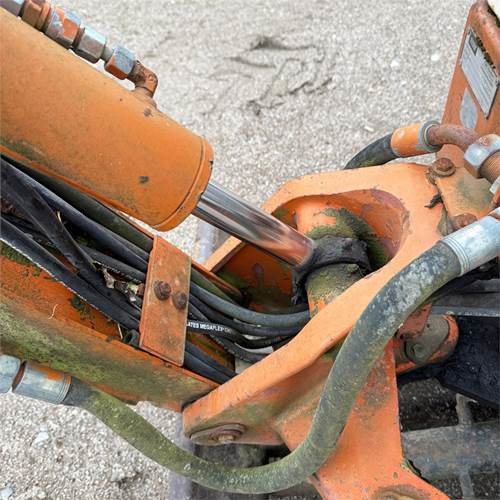 Mini excavator Schaeff HR 02: picture 11 Mini excavator Schaeff HR 02: picture 11
