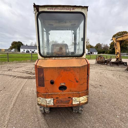 Mini excavator Schaeff HR 02: picture 9 Mini excavator Schaeff HR 02: picture 9