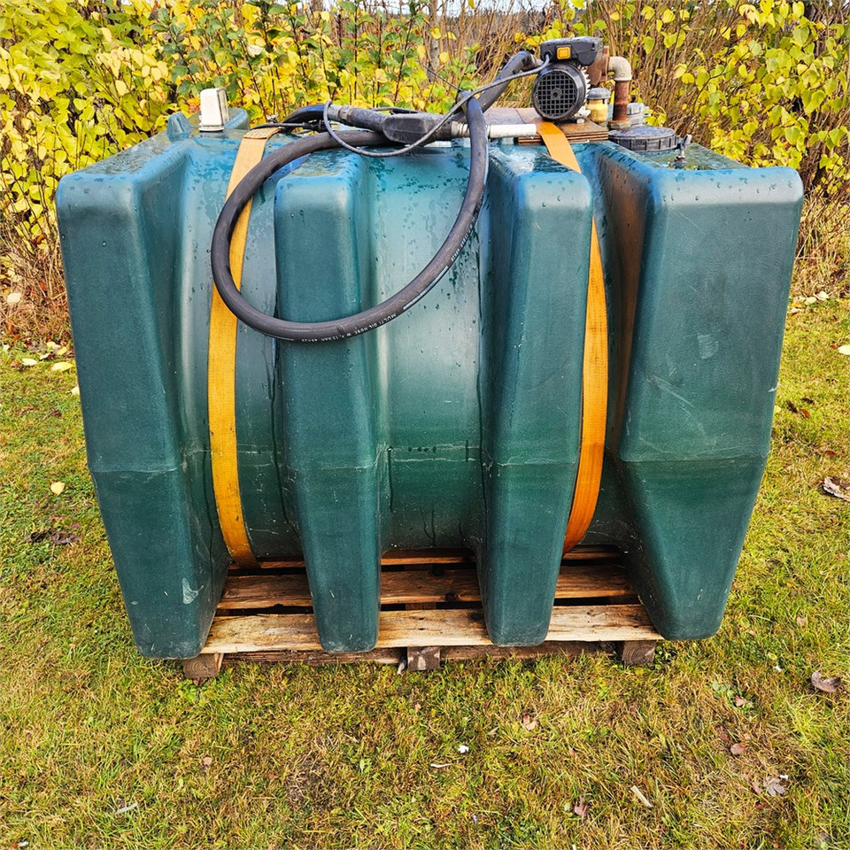 ..Select Make 1400 L - Storage tank: picture 3 ..Select Make 1400 L - Storage tank: picture 3