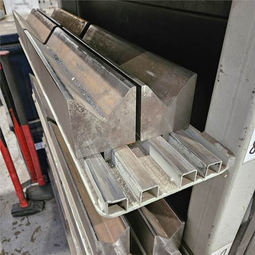 Press brake ..Select Make Speed-Bend Pro 4100X400: picture 25 Press brake ..Select Make Speed-Bend Pro 4100X400: picture 25