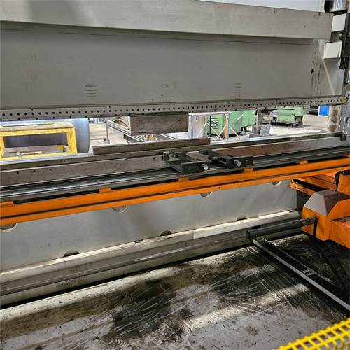 Press brake ..Select Make Speed-Bend Pro 4100X400: picture 19 Press brake ..Select Make Speed-Bend Pro 4100X400: picture 19