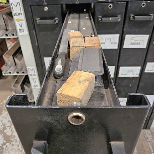 Press brake ..Select Make Speed-Bend Pro 4100X400: picture 41 Press brake ..Select Make Speed-Bend Pro 4100X400: picture 41