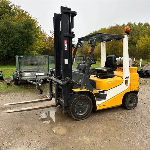 TCM FG30 T6H - Forklift: picture 2 TCM FG30 T6H - Forklift: picture 2