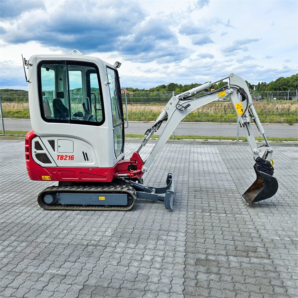 Takeuchi TB216 - Mini excavator: picture 5 Takeuchi TB216 - Mini excavator: picture 5