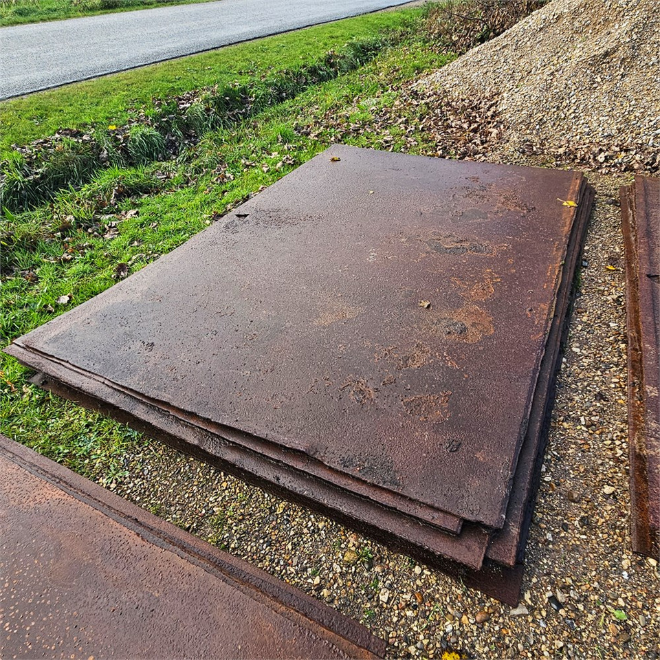 Unknown 6 mm - Construction equipment: picture 3 Unknown 6 mm - Construction equipment: picture 3