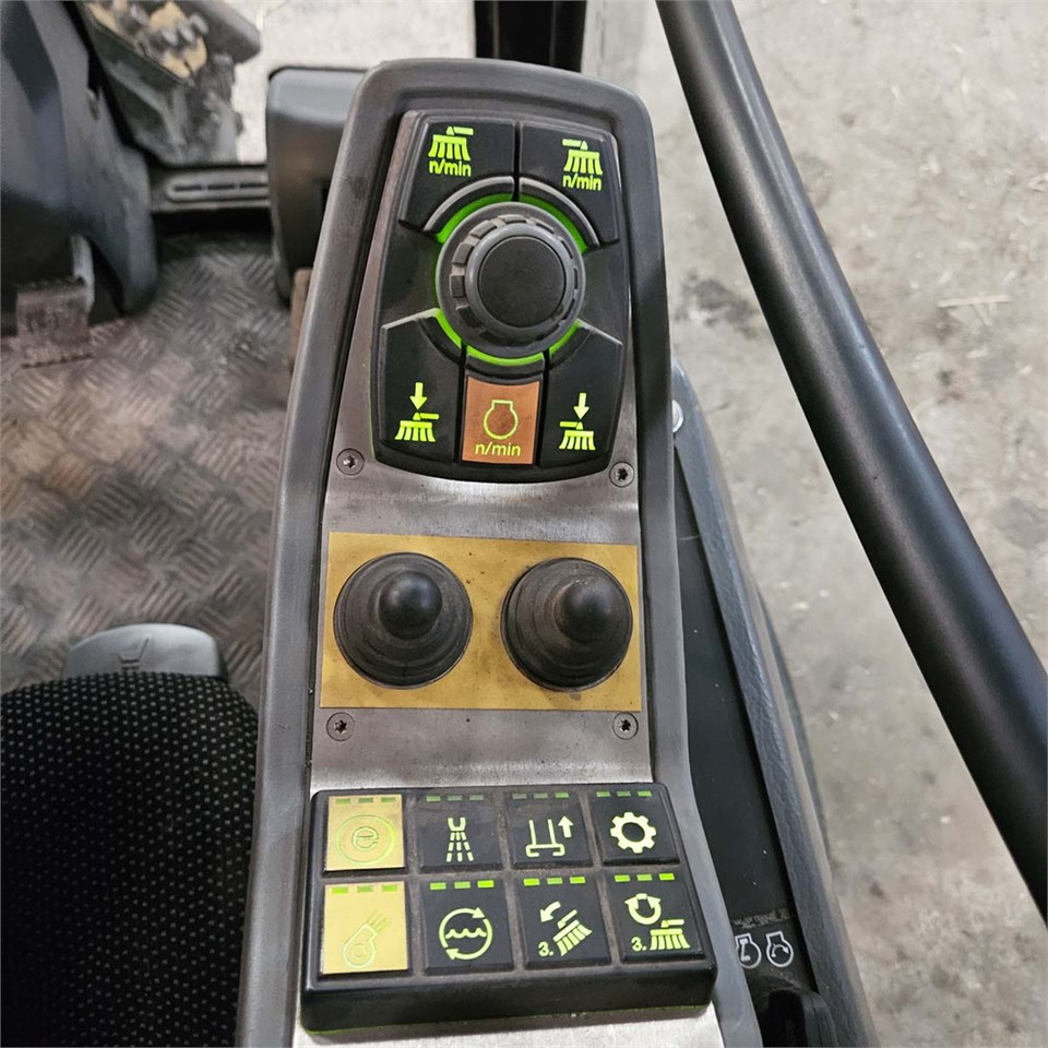 Utility/ Special vehicle Kärcher PF-C MIC42: picture 12