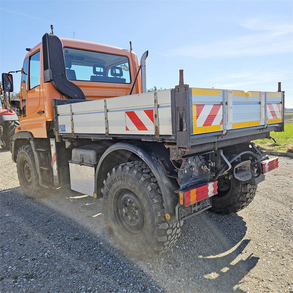 Mercedes U300 - Utility/ Special vehicle: picture 5 Mercedes U300 - Utility/ Special vehicle: picture 5