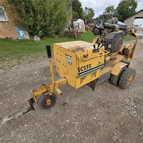 Vermeer SC252 - Stump grinder: picture 1 Vermeer SC252 - Stump grinder: picture 1