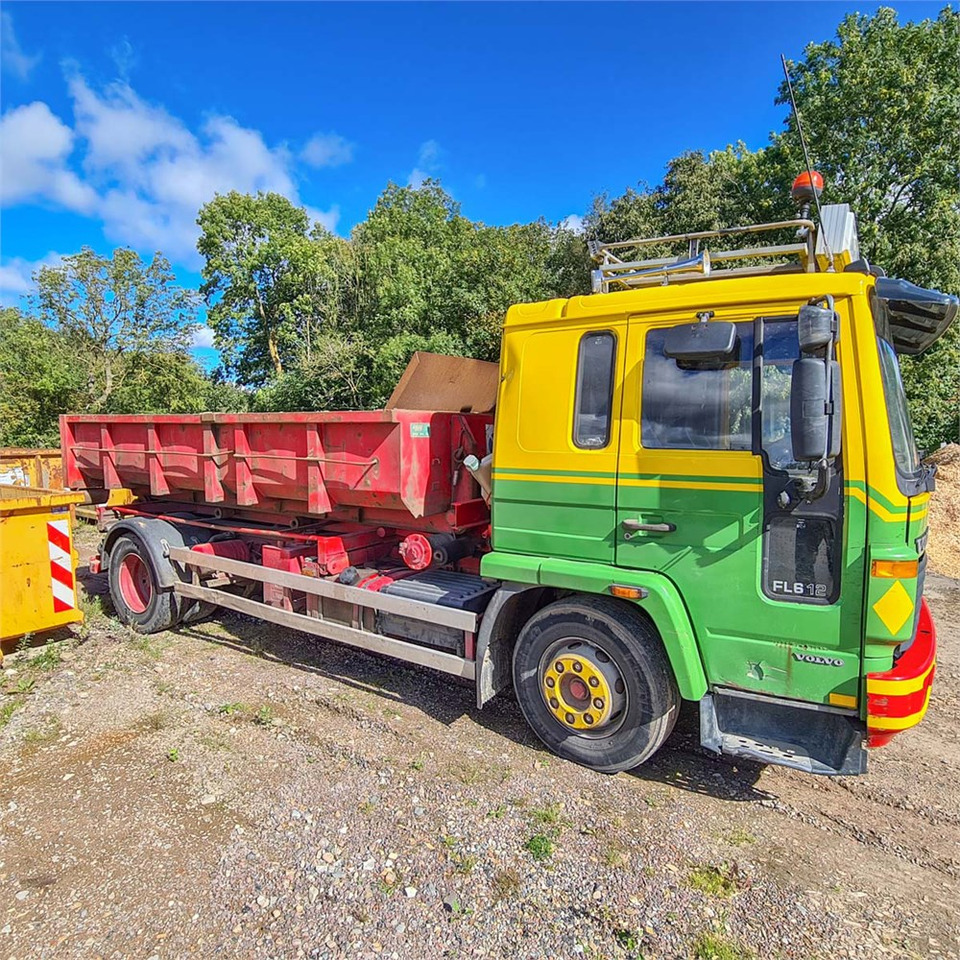 Volvo FL612 - Cable system truck: picture 5 Volvo FL612 - Cable system truck: picture 5