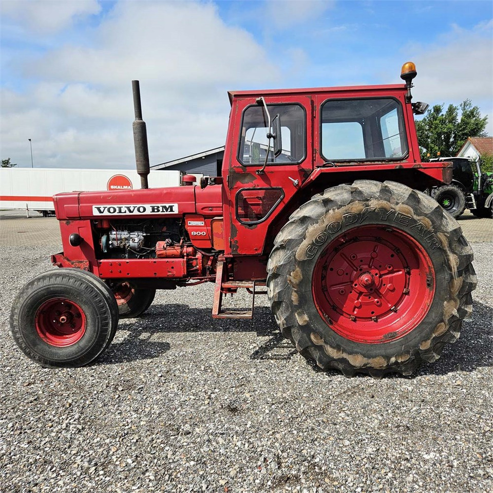 Volvo T800 B - Farm tractor: picture 2 Volvo T800 B - Farm tractor: picture 2